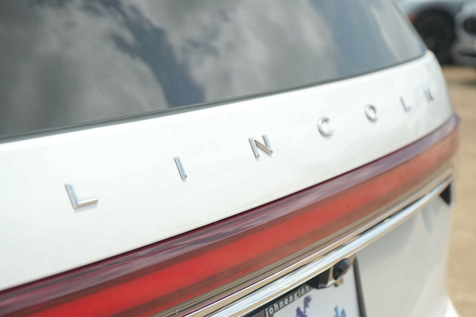 Used 2024 Lincoln Aviator Reserve w/ Equipment Group 201A RWD image 8