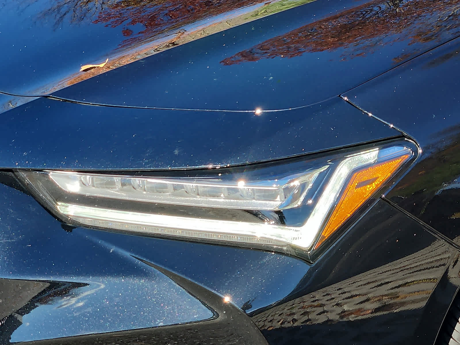 Certified 2025 Acura TLX w/ Technology Package image 11