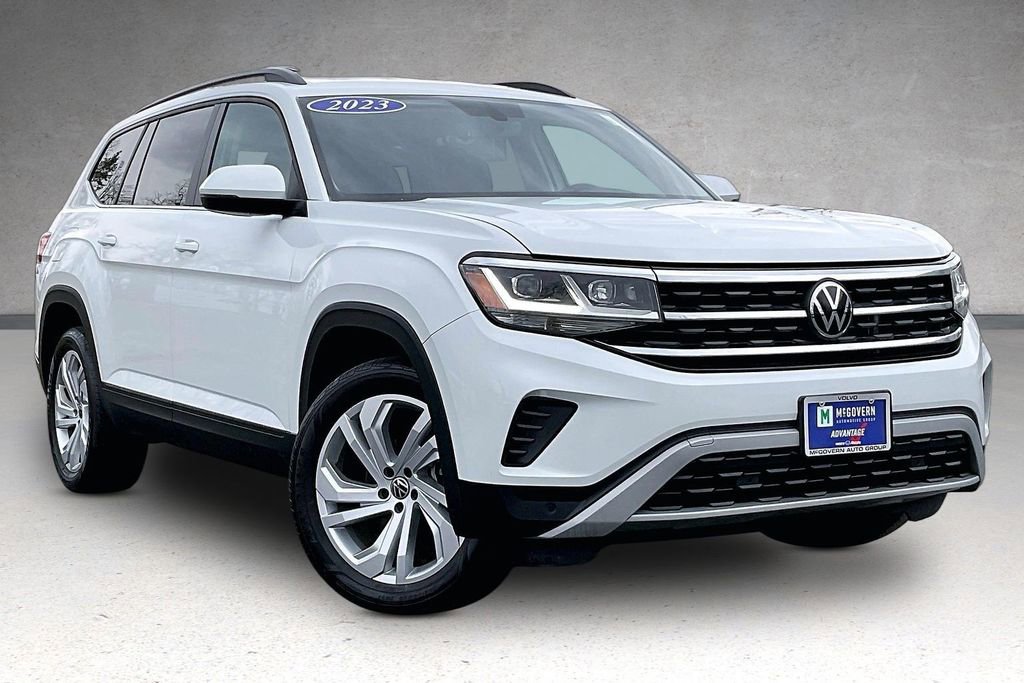 Used 2023 Volkswagen Atlas SE image 3