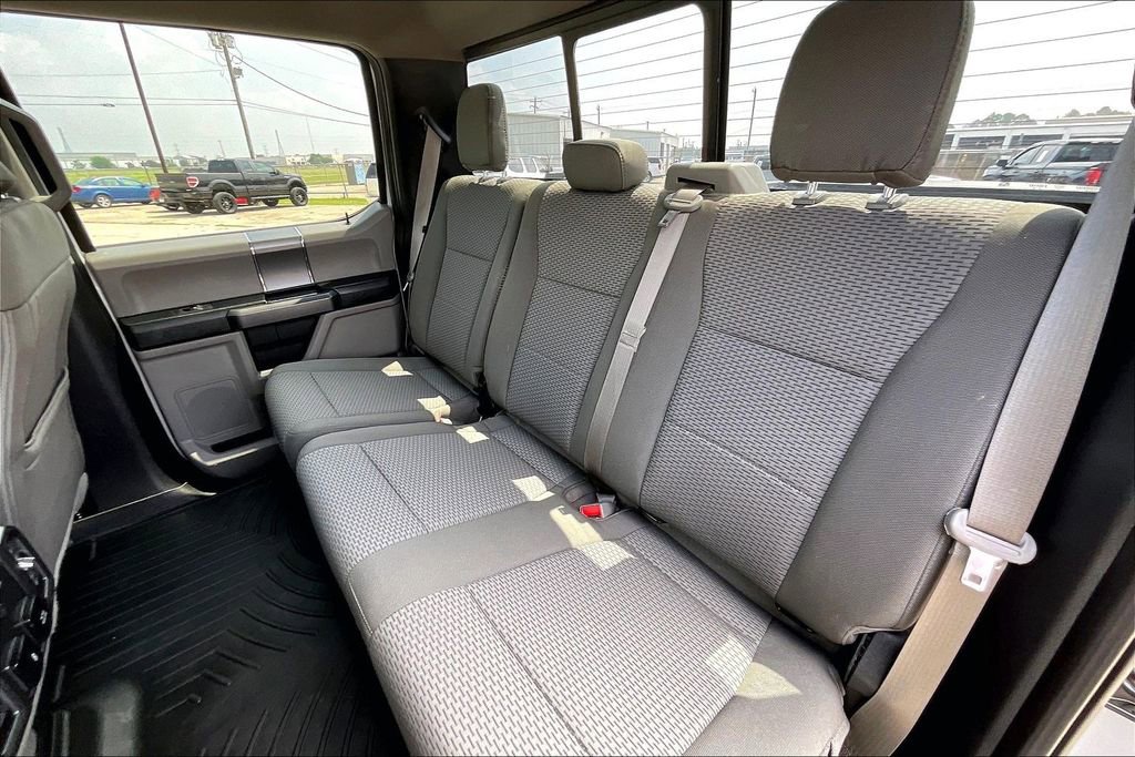 Used 2019 Ford F250 XLT w/ XLT Premium Package AWD/4WD image 19