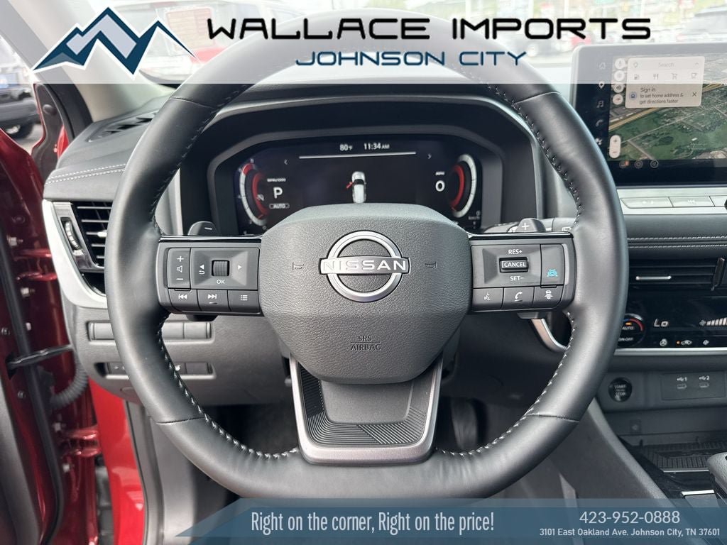 Used 2025 Nissan Rogue SL AWD/4WD image 28