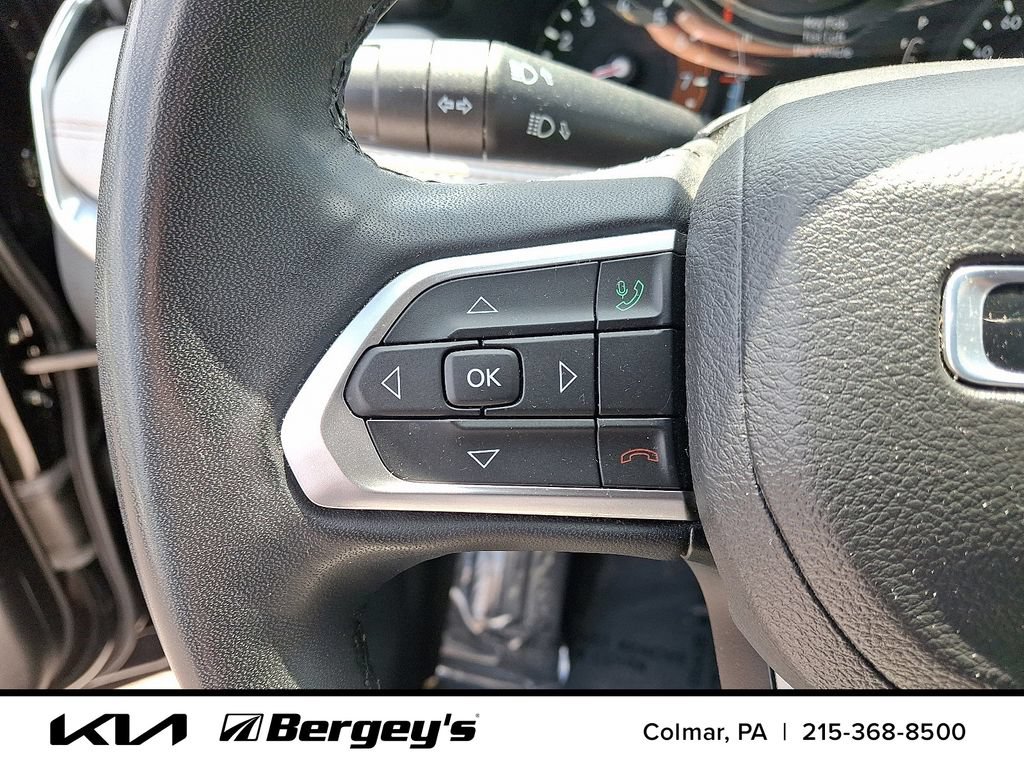 Used 2023 Jeep Compass Limited AWD/4WD image 22