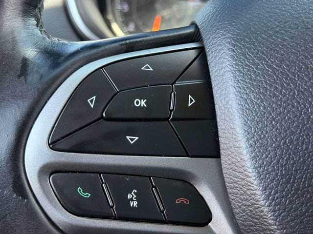 Used 2019 Jeep Cherokee Limited AWD/4WD image 23