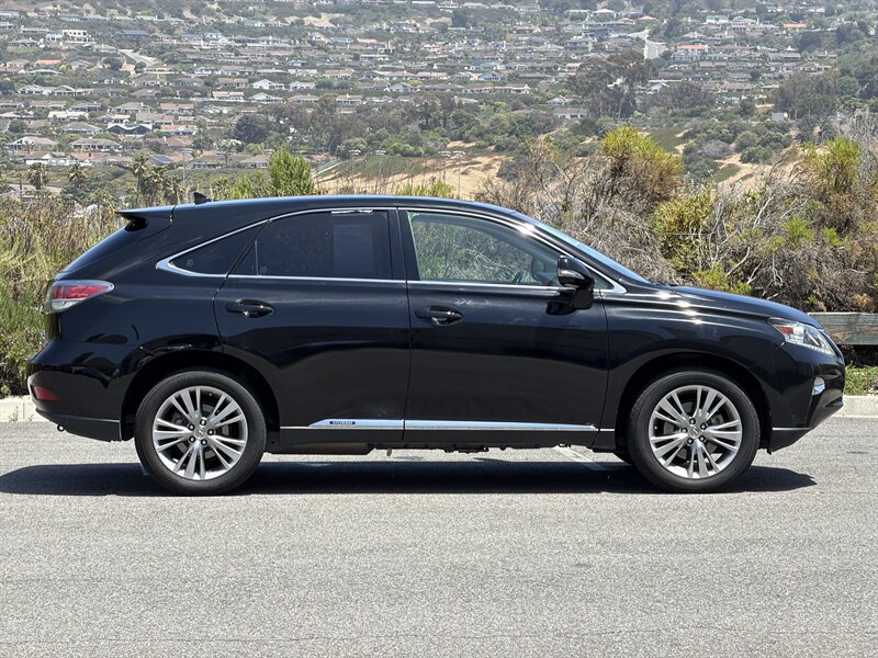 Used 2013 Lexus RX 450h FWD w/ Navigation Pkg image 7