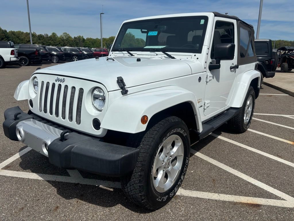 Used 2013 Jeep Wrangler Sahara w/ Connectivity Group AWD/4WD image 5