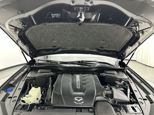Certified 2025 MAZDA CX-70 Plug-In Hybrid w/ Premium Plus AWD/4WD image 26