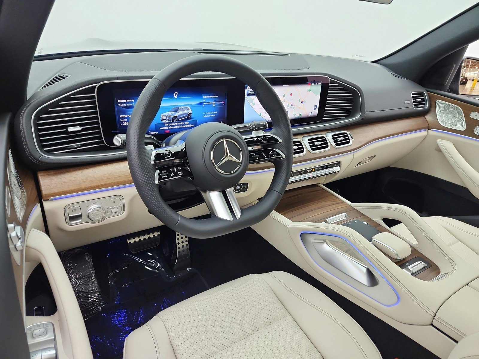 New 2026 Mercedes-Benz GLS 450 4MATIC image 9