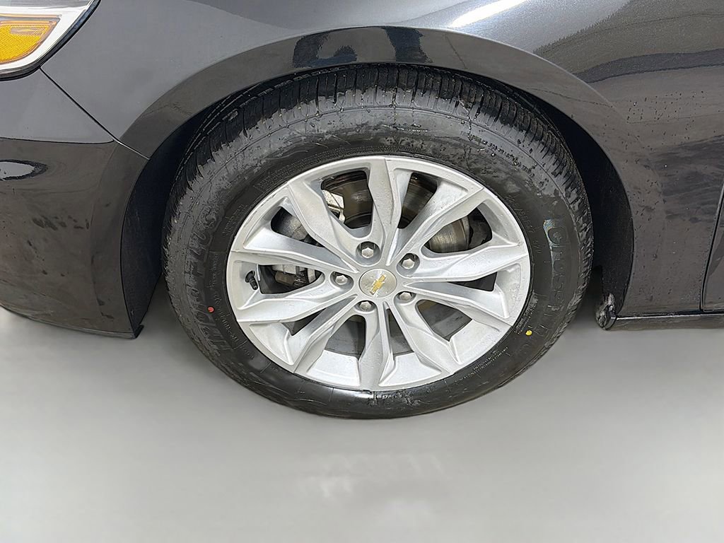 Used 2023 Chevrolet Malibu LT image 14