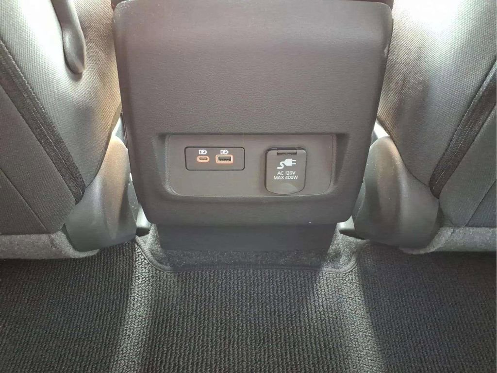 Used 2024 Nissan Frontier Pro-X w/ Pro Convenience Package RWD image 13
