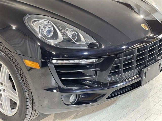 Used 2018 Porsche Macan image 11