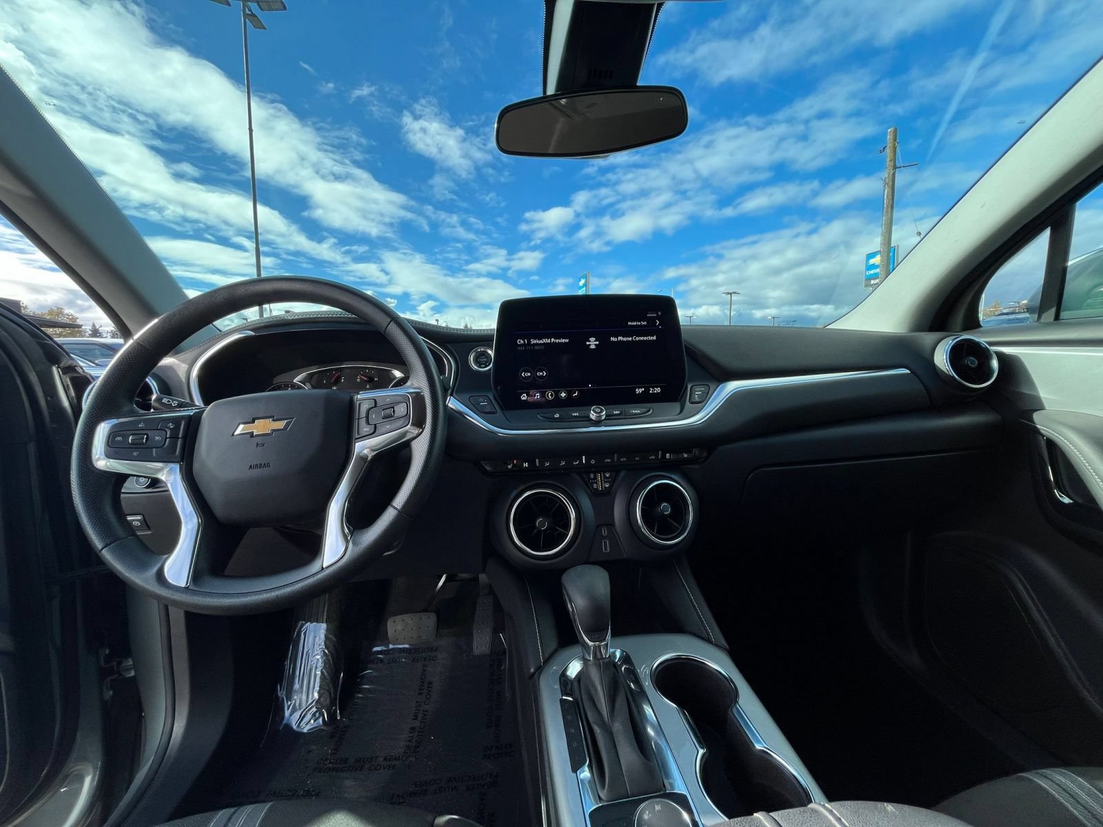 Used 2025 Chevrolet Blazer LT FWD image 33