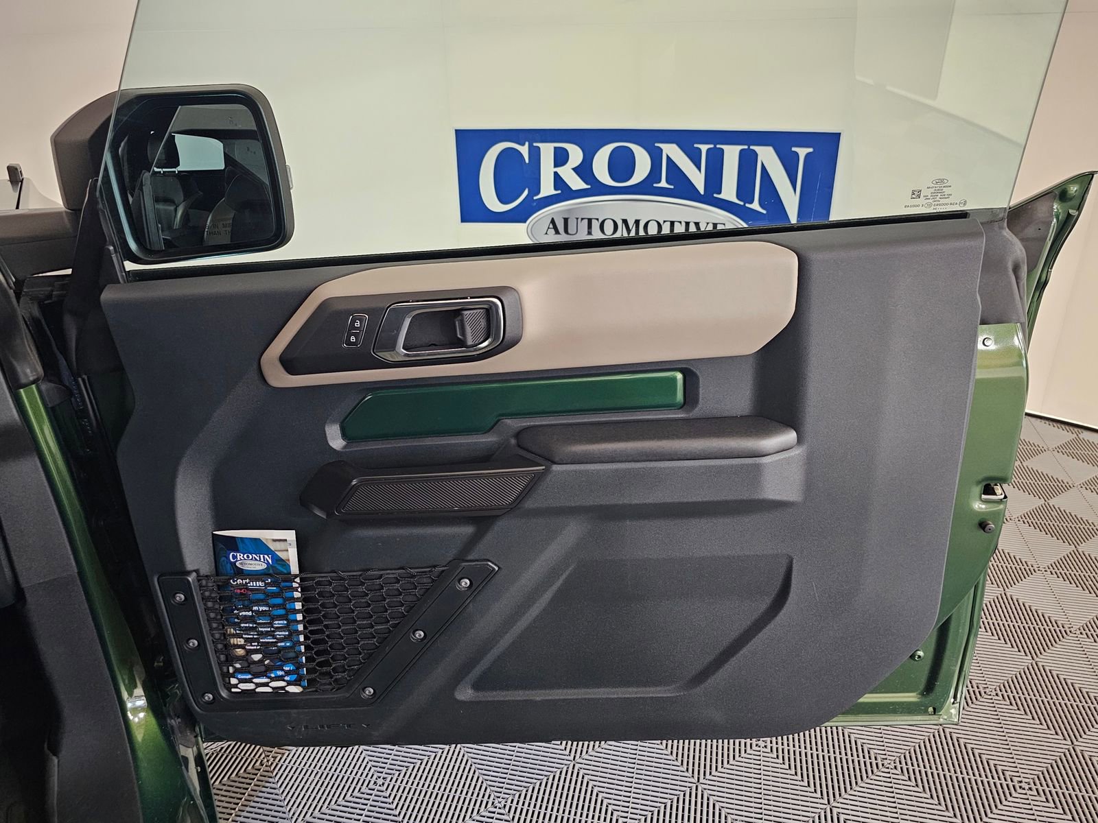 Used 2024 Ford Bronco Wildtrak AWD/4WD image 24