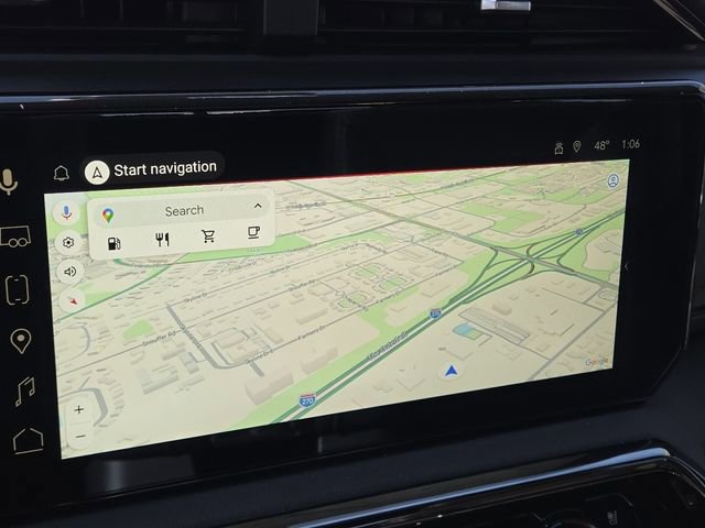 Used 2024 GMC Sierra 2500 AT4 w/ Technology Package image 4