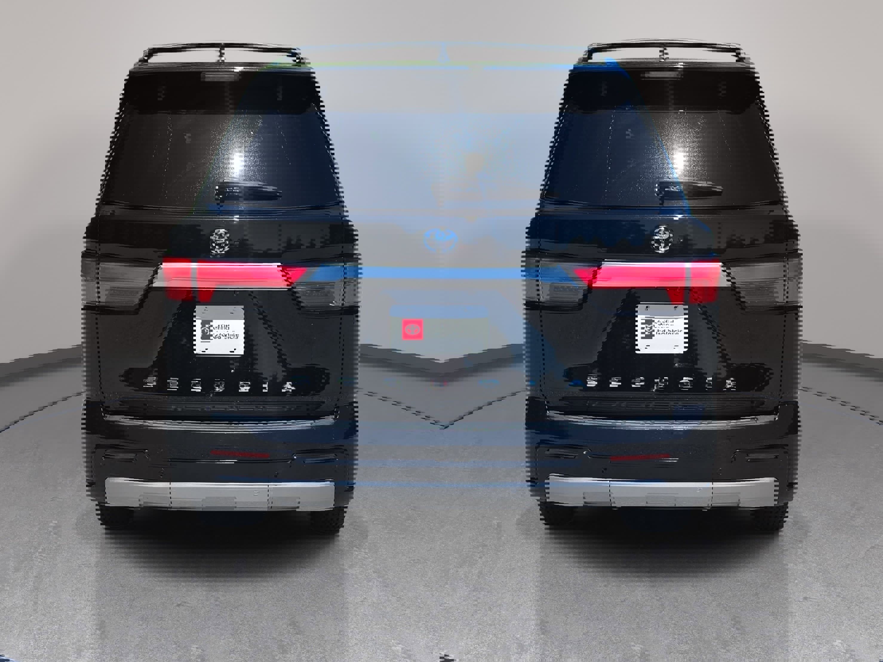 Used 2024 Toyota Sequoia Capstone AWD/4WD image 6