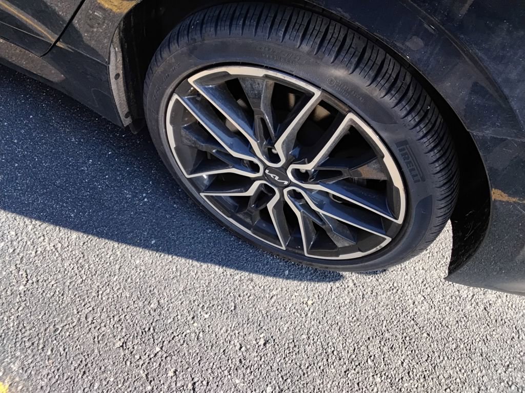 Used 2023 Kia K5 GT image 11