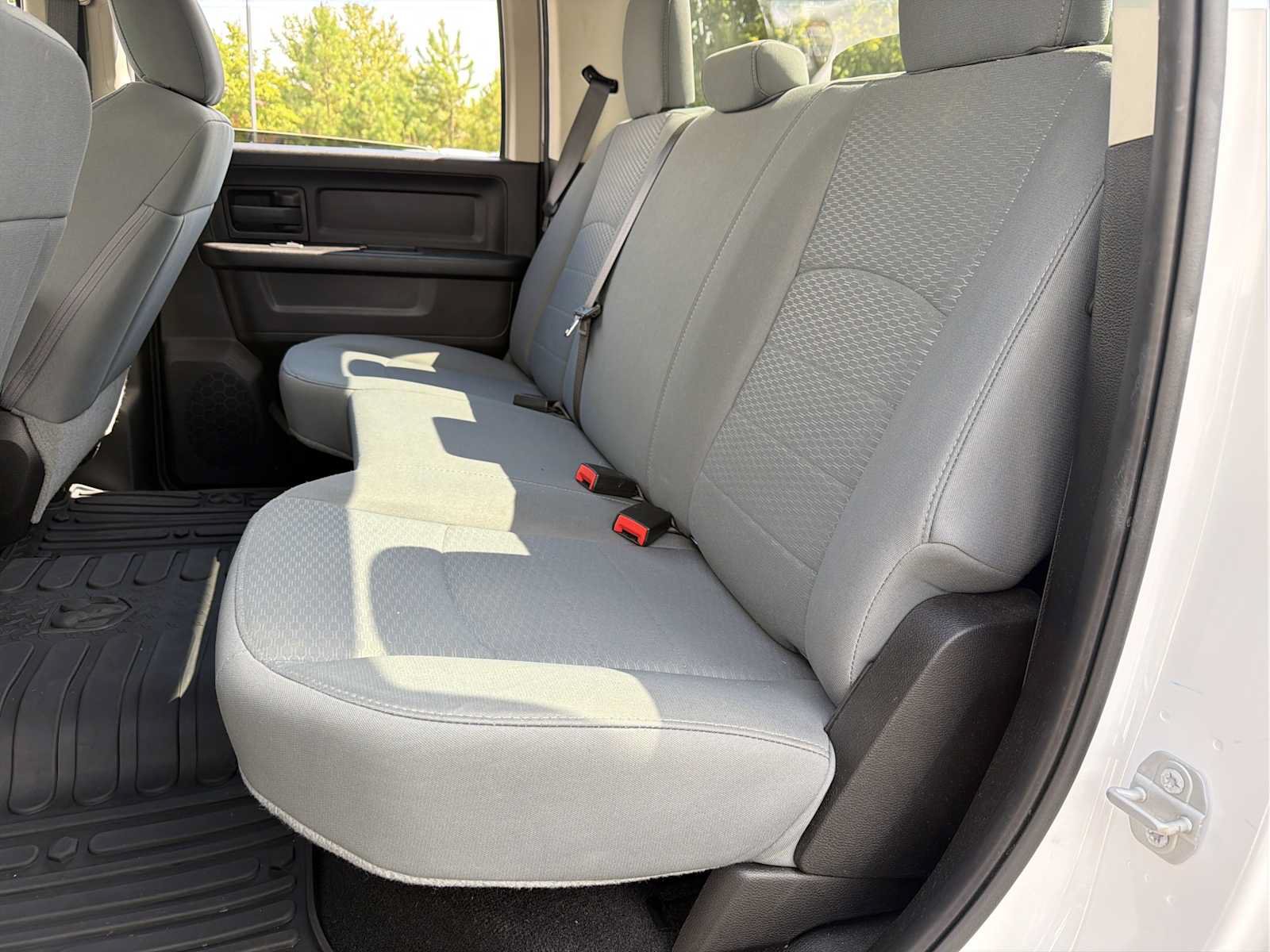 Used 2018 RAM 2500 Tradesman w/ Chrome Appearance Group AWD/4WD image 21