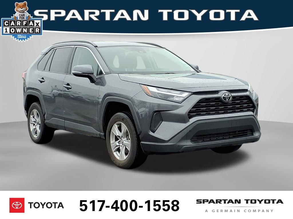 Used 2025 Toyota RAV4 XLE image 5