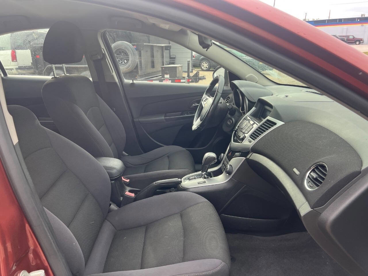 Used 2013 Chevrolet Cruze LT image 9