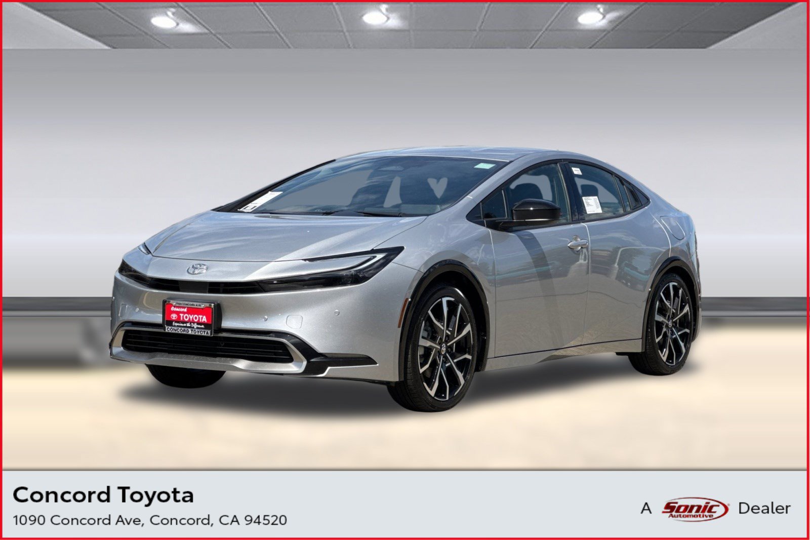 New 2027 Toyota Prius Plug-In Hybrid FWD image 1