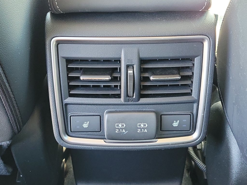 Certified 2022 Subaru Forester Touring AWD/4WD image 11