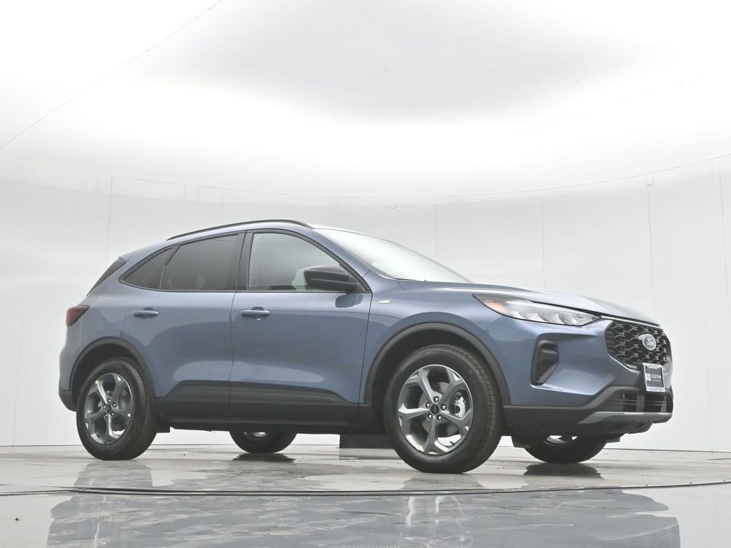 New 2025 Ford Escape ST-Line w/ Equipment Group 301A image 3
