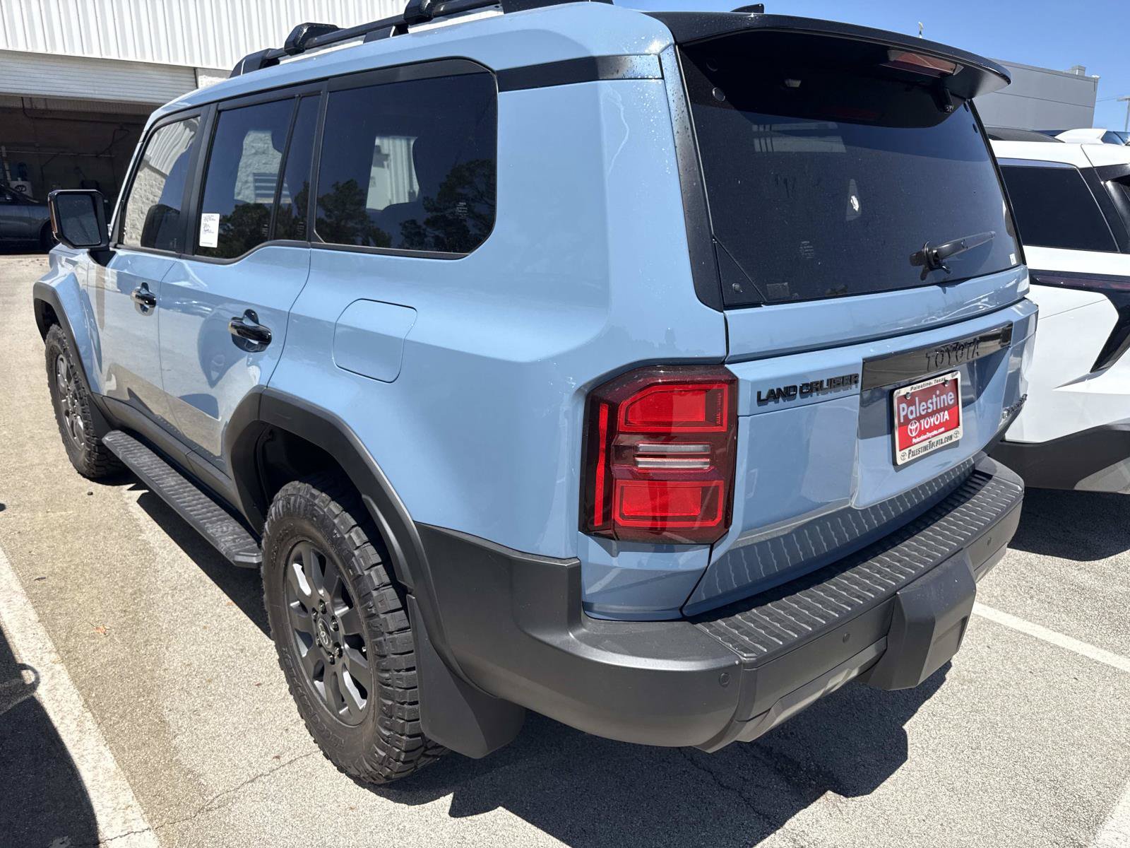 New 2027 Toyota Land Cruiser w/ Premium Package AWD/4WD image 5