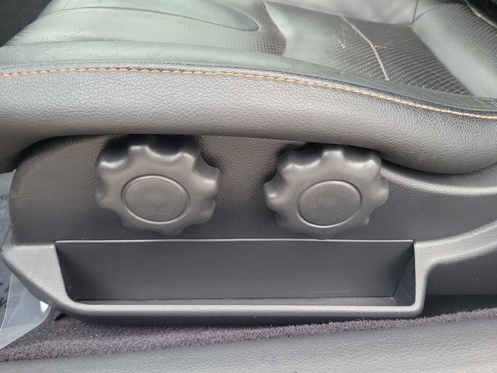 Used 2005 Nissan 350Z Grand Touring image 22