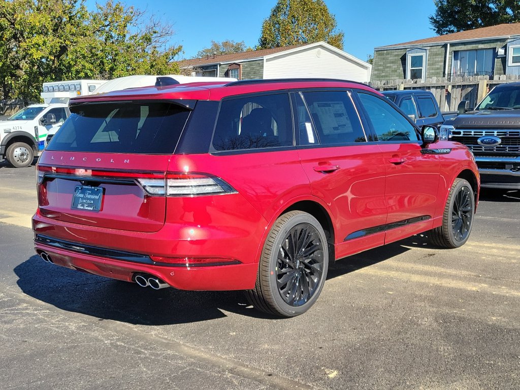 New 2027 Lincoln Aviator Reserve AWD/4WD image 4