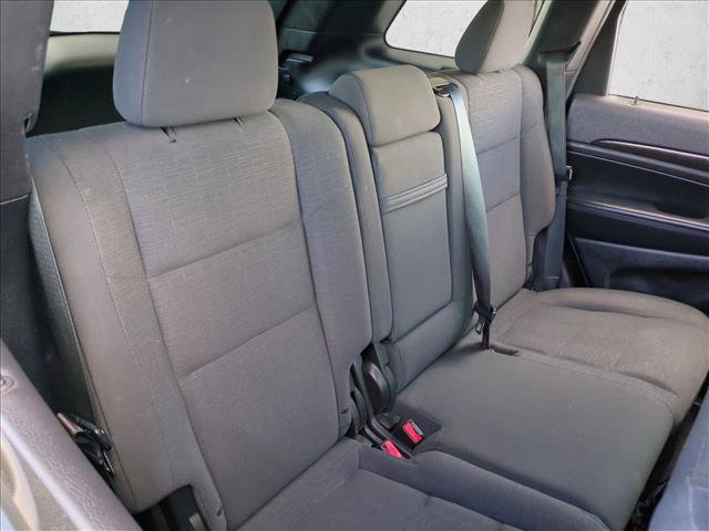 Used 2015 Jeep Grand Cherokee Laredo w/ Quick Order Package 23E image 18