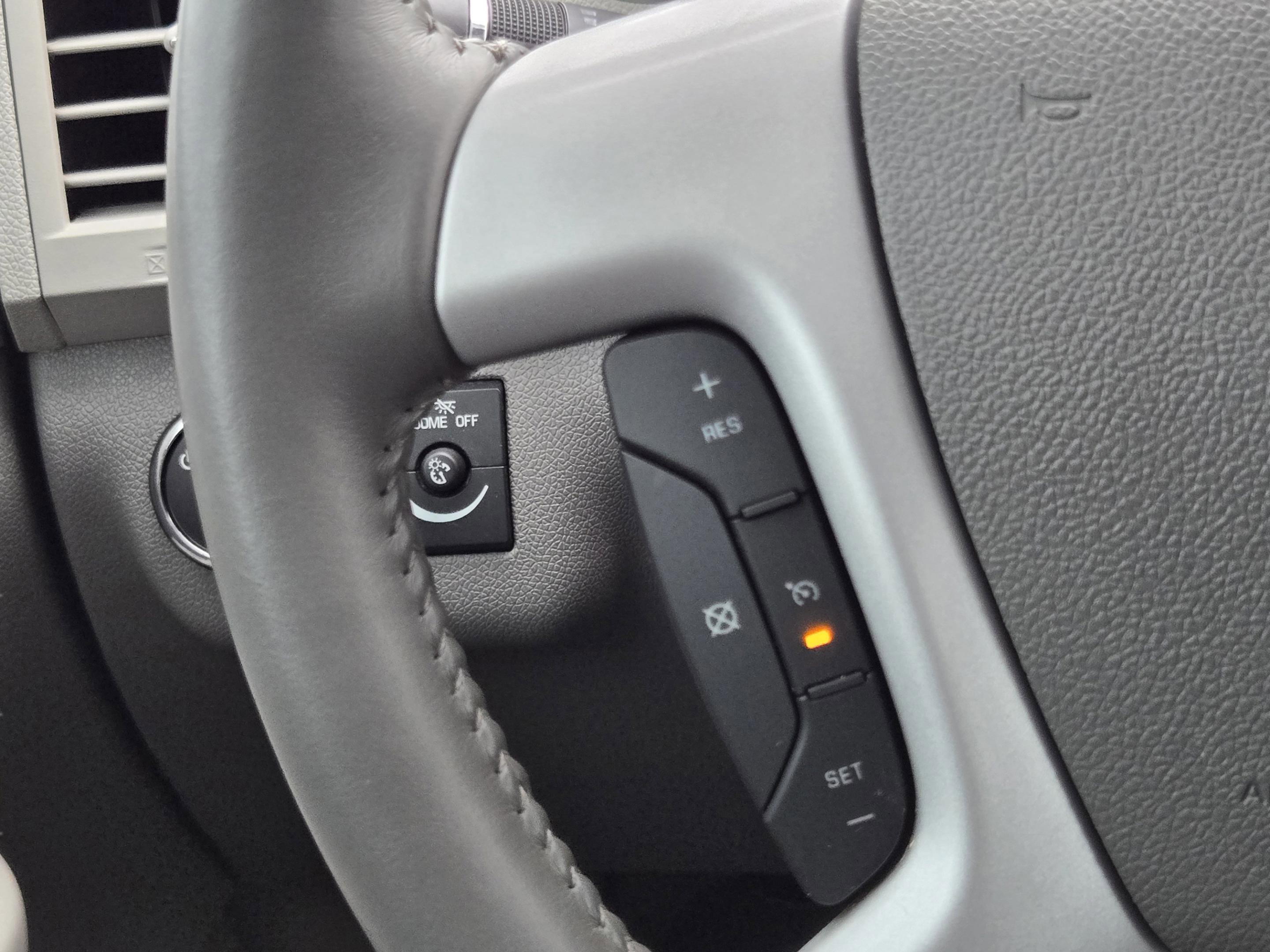 Used 2012 Chevrolet Traverse LS FWD image 23