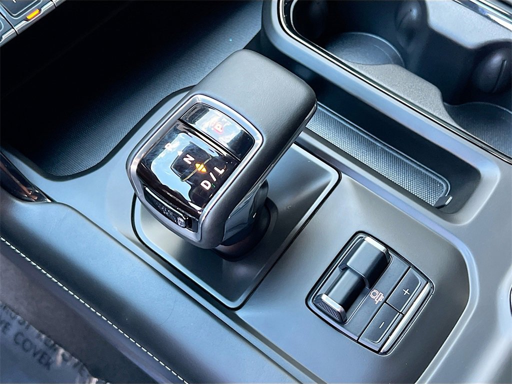 Used 2024 GMC Sierra 1500 AT4X image 16