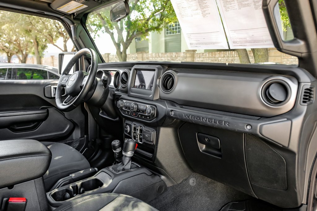 Used 2021 Jeep Wrangler Unlimited Sport image 24