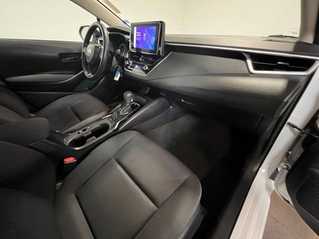 Used 2023 Toyota Corolla LE FWD image 10