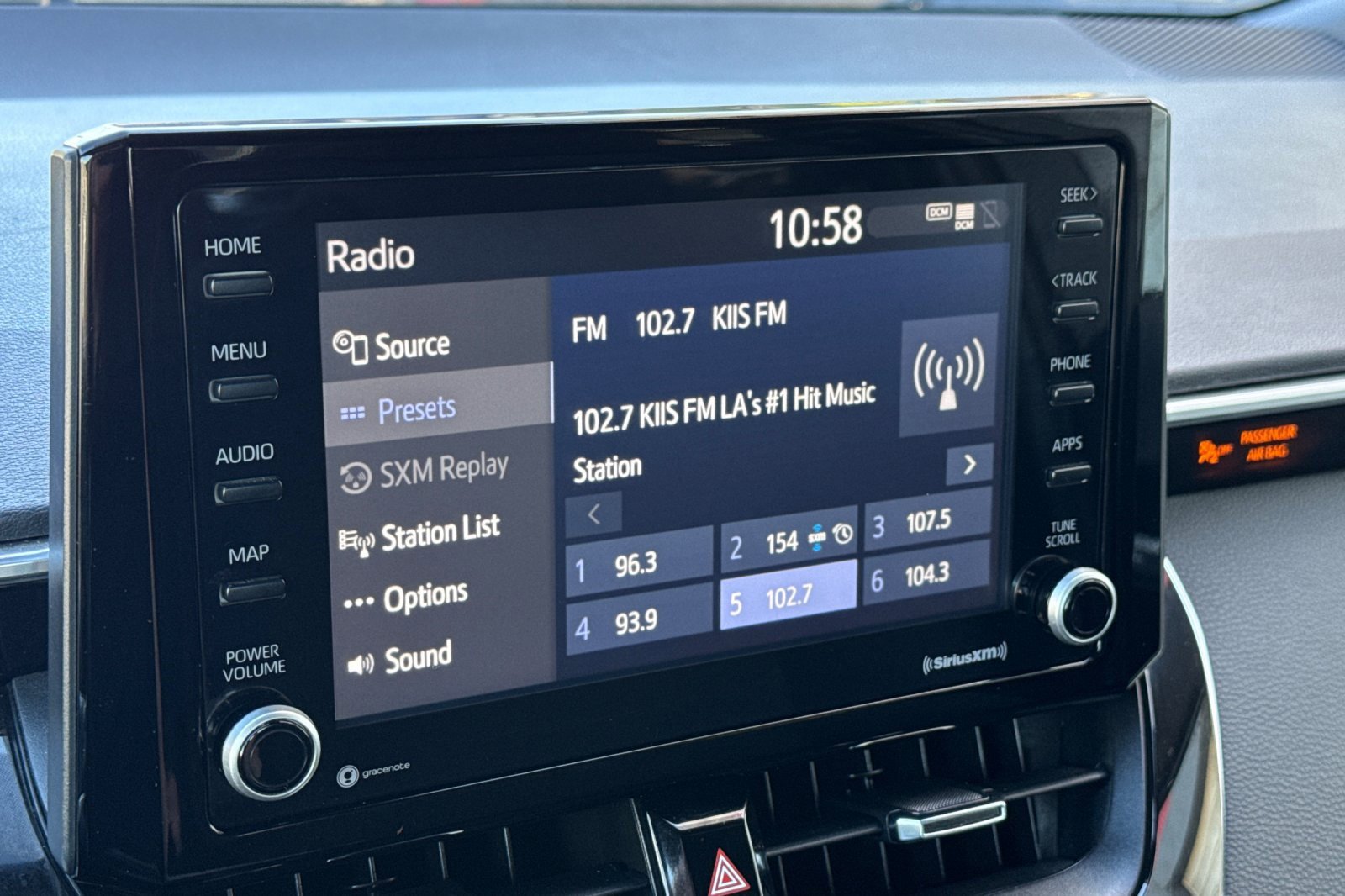 Used 2022 Toyota Corolla SE image 17