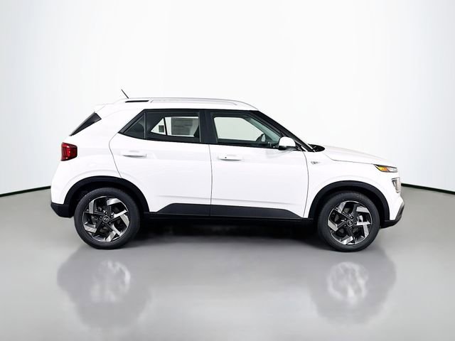 New 2026 Hyundai Venue SEL FWD image 9