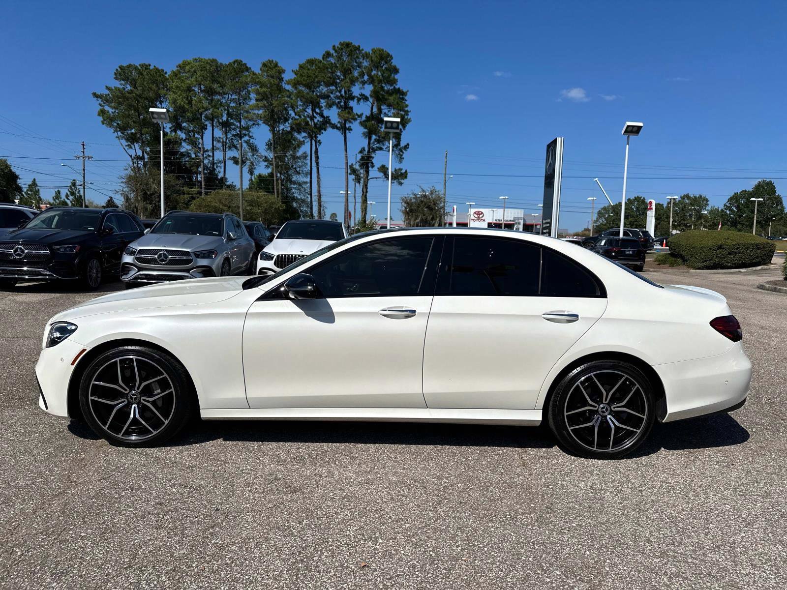 Certified 2022 Mercedes-Benz E 350 Sedan image 2