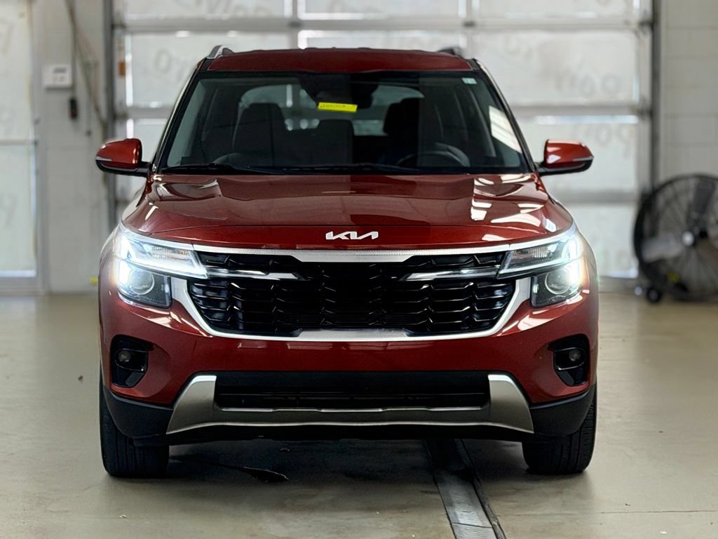 Used 2024 Kia Seltos S FWD image 2