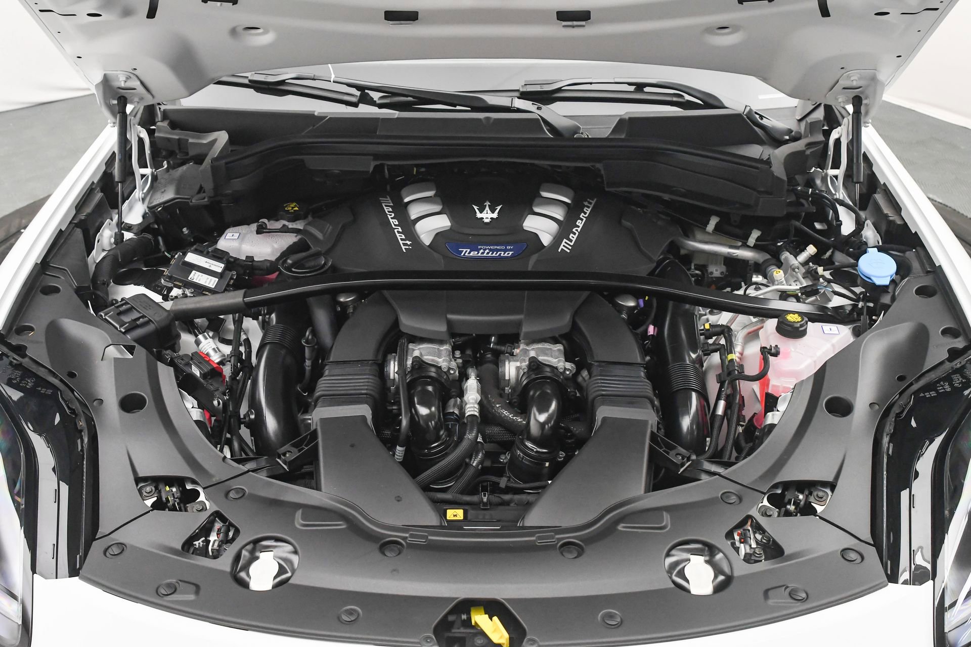 New 2025 Maserati Grecale Trofeo image 30