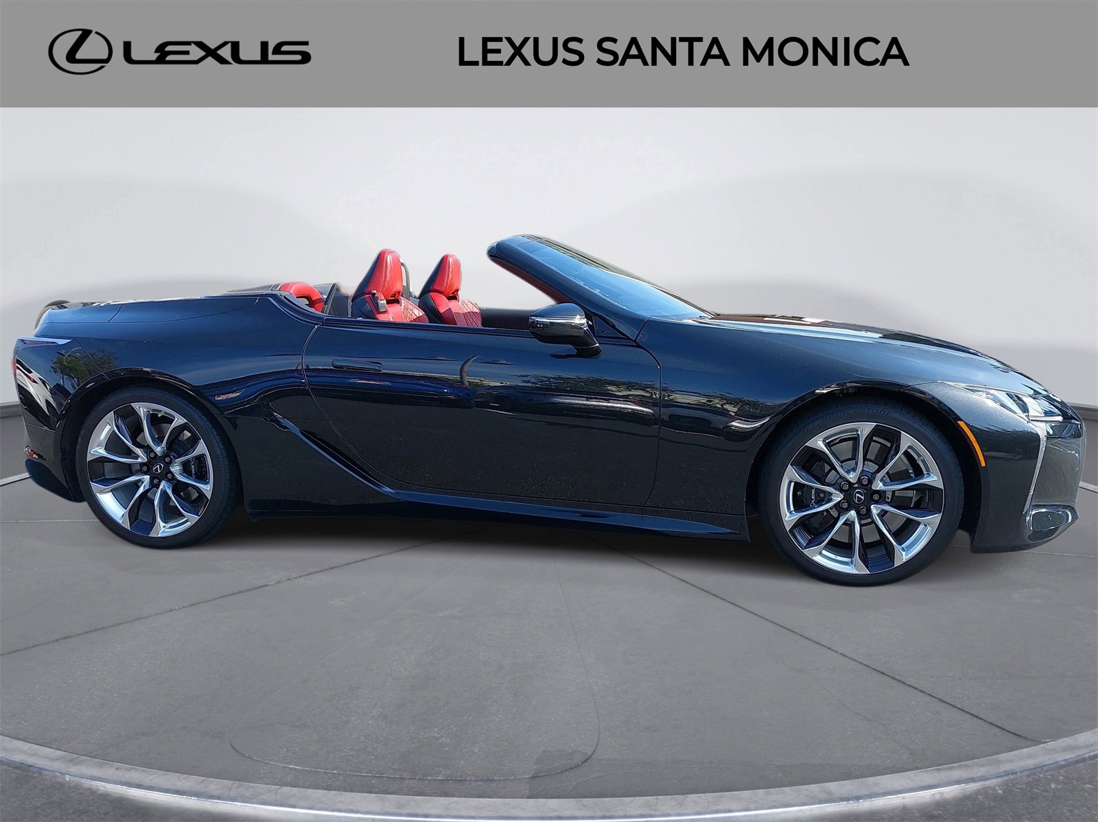 Used 2023 Lexus LC 500 Convertible image 4