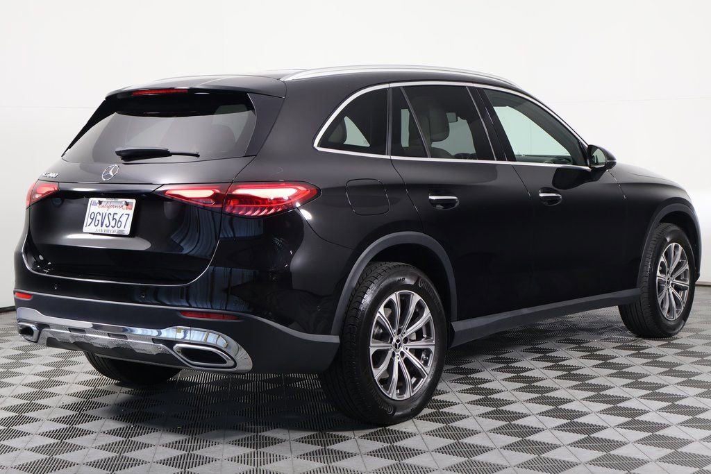 Certified 2023 Mercedes-Benz GLC 300 image 4