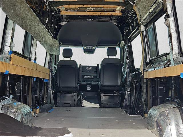 Used 2022 Mercedes-Benz Sprinter 2500 image 6