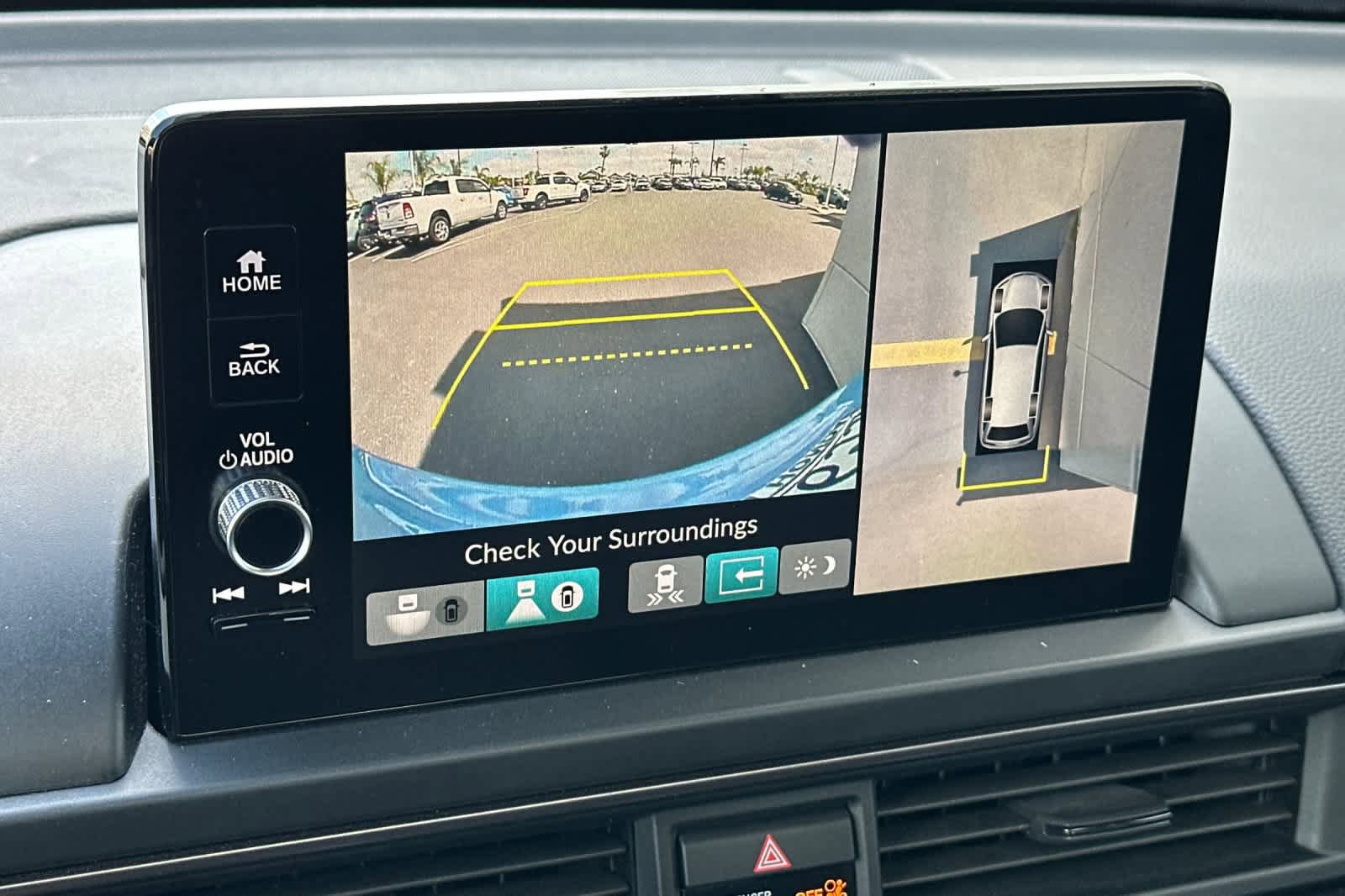 Certified 2023 Honda Pilot TrailSport image 23