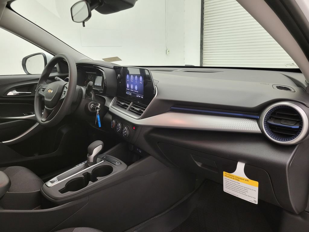 New 2026 Chevrolet Trax LS image 31