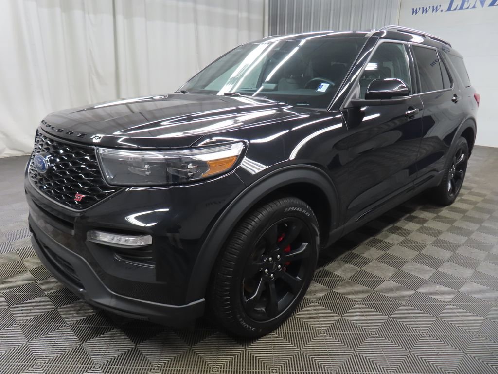 Used 2024 Ford Explorer ST w/ Technology Package AWD/4WD image 6