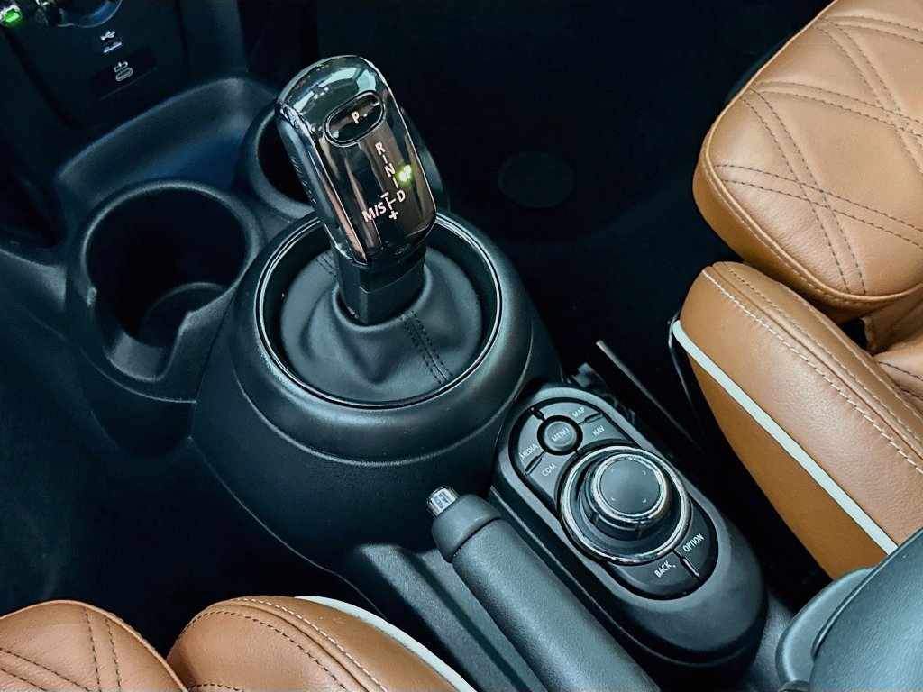 Used 2024 MINI Cooper S FWD image 17