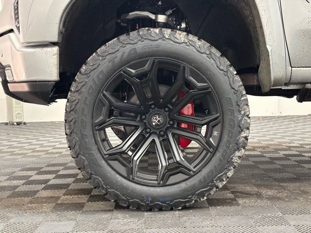 New 2026 GMC Sierra 1500 AT4 w/ AT4 Premium Package image 15