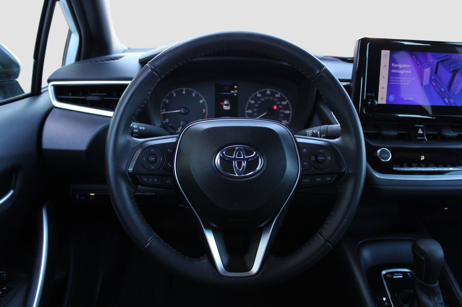Certified 2024 Toyota Corolla SE w/ SE Convenience Package FWD image 28