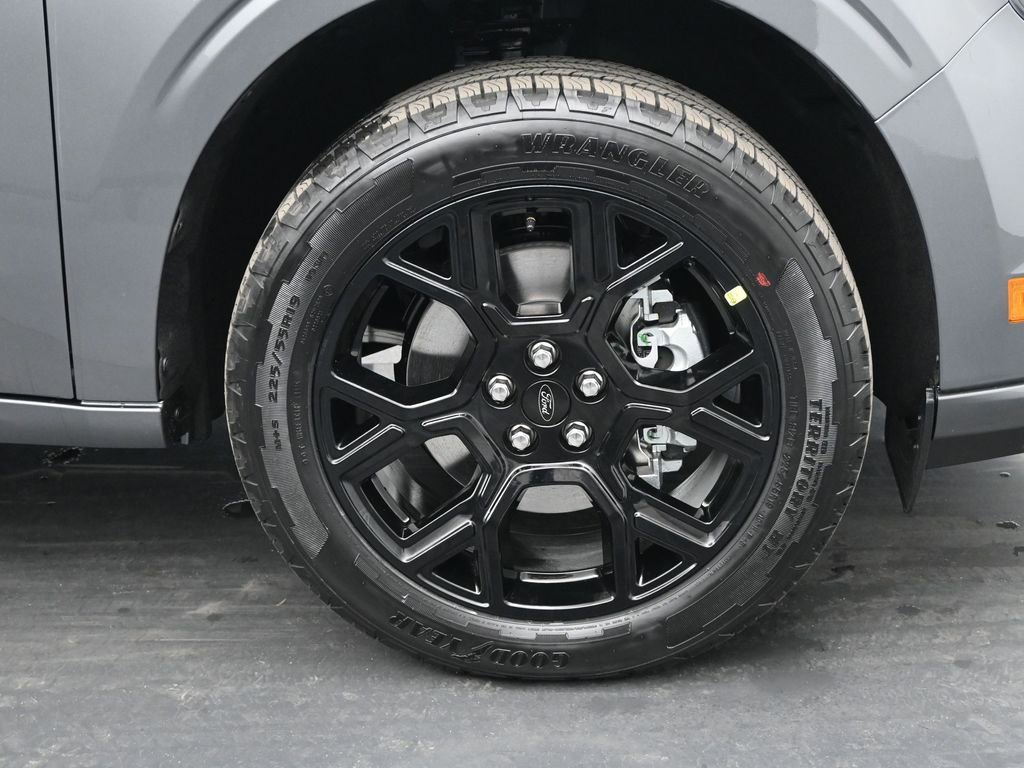 New 2026 Ford Maverick Lobo image 22