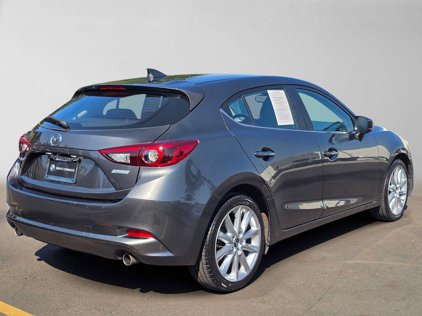 Used 2017 MAZDA MAZDA3 Grand Touring w/ Premium Equipment Package FWD image 3