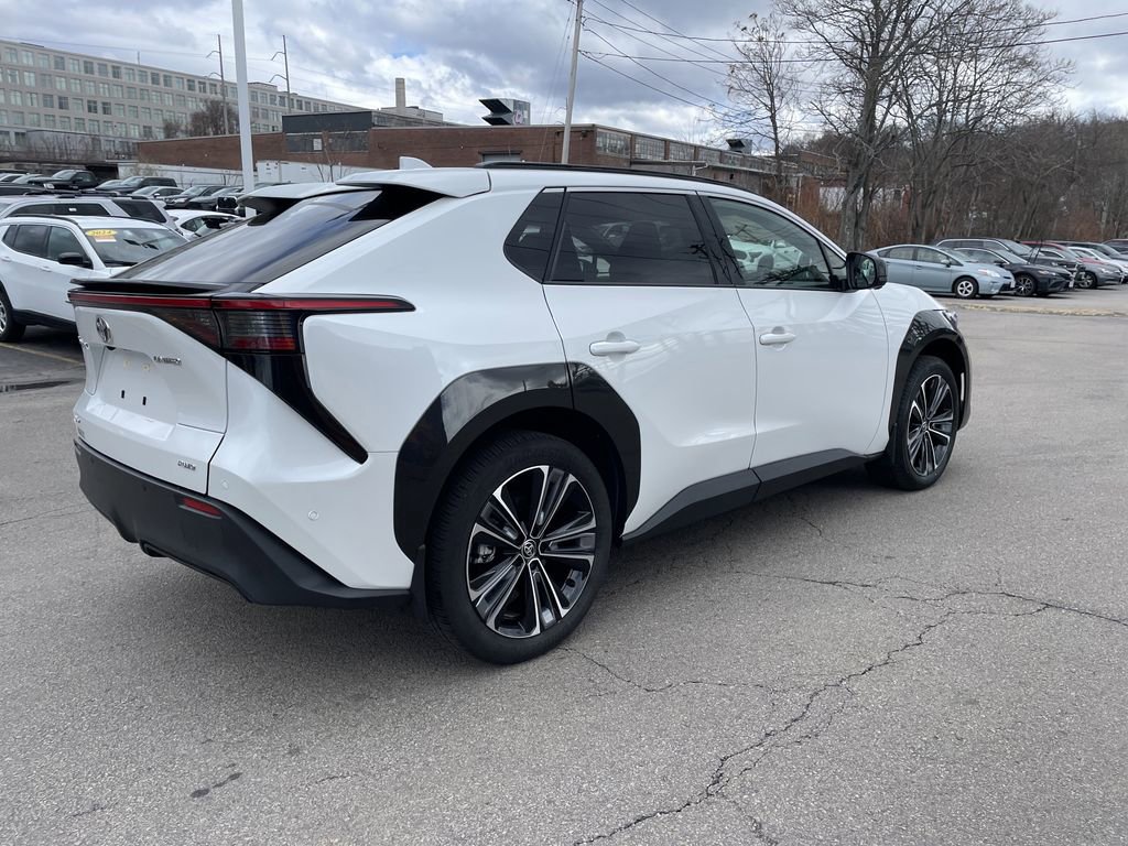 Used 2025 Toyota bZ4X AWD w/ Weather Package image 8